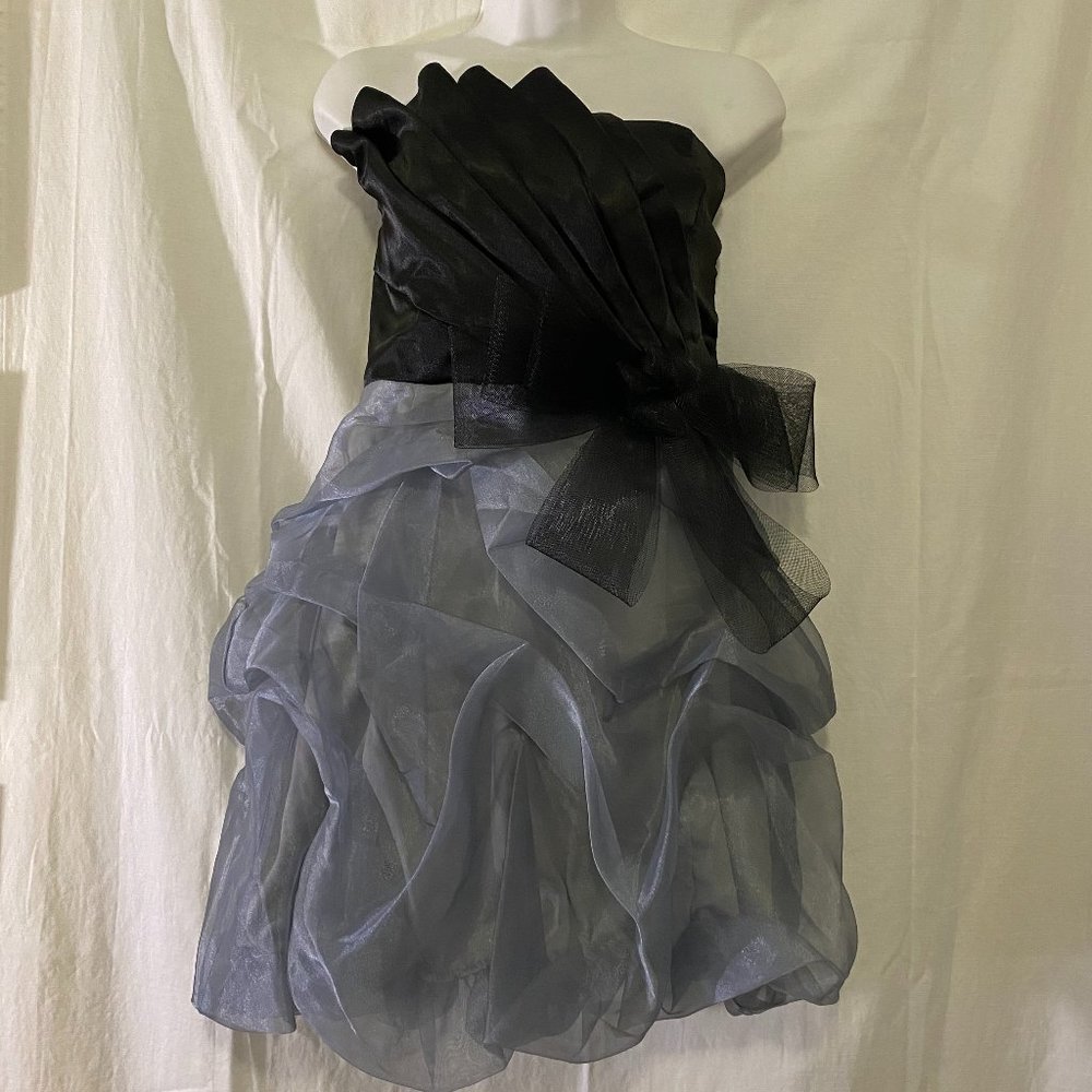 Hoco Short Cocktail Black and Grey Balloon Dress